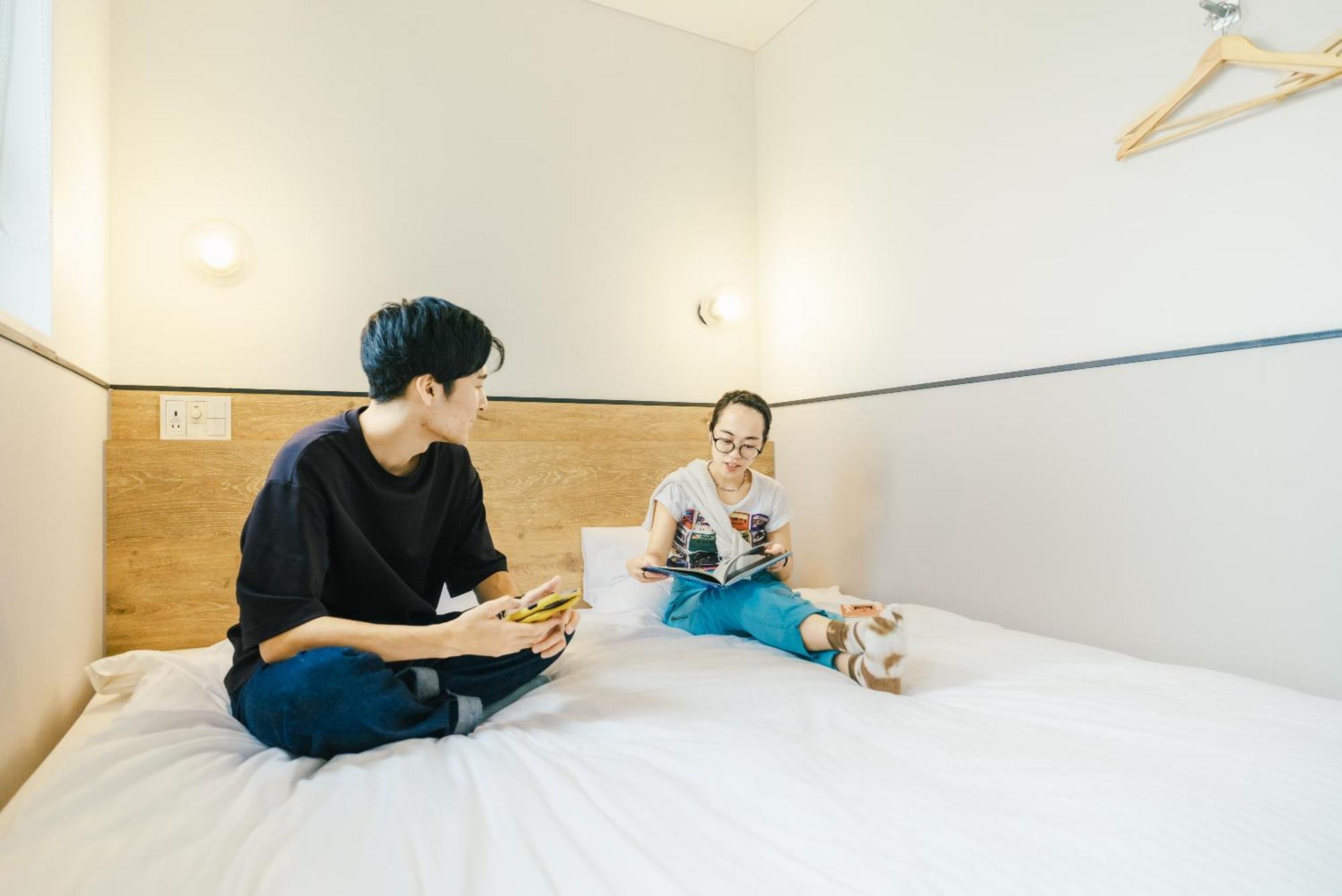 Webase Hakata Hostel Fukuoka  Rum bild